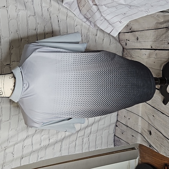 Nike Golf Dri-Fit Performance Polo Size Medium - Picture 3 of 7